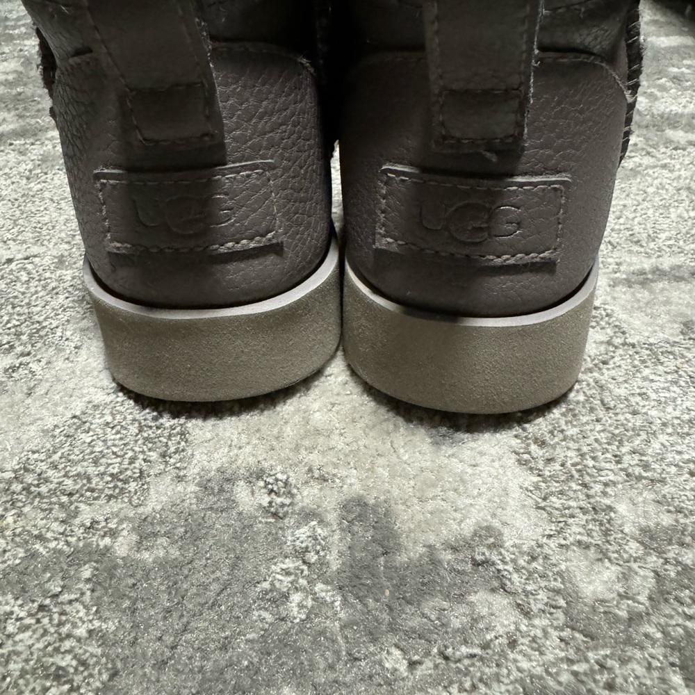 UGG classic mini Sugar